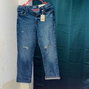 Ana - high rise distressed jeans